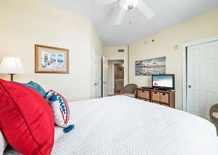 Crystal Shores West 1108 Holiday home
