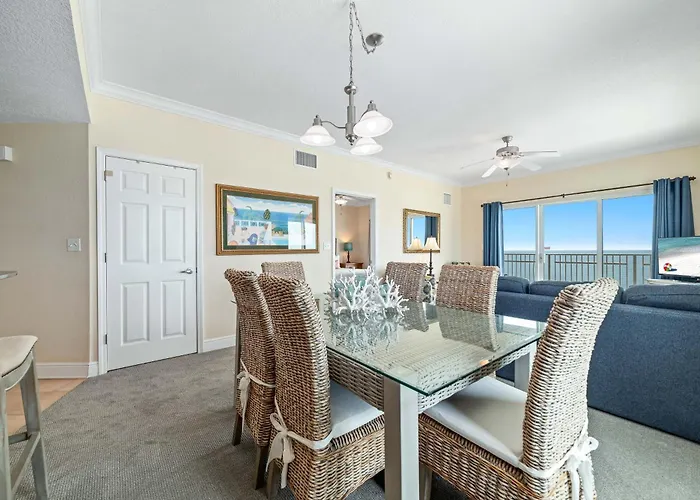 Crystal Shores West 1108