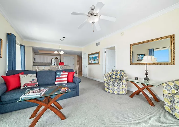 Crystal Shores West 1108 *